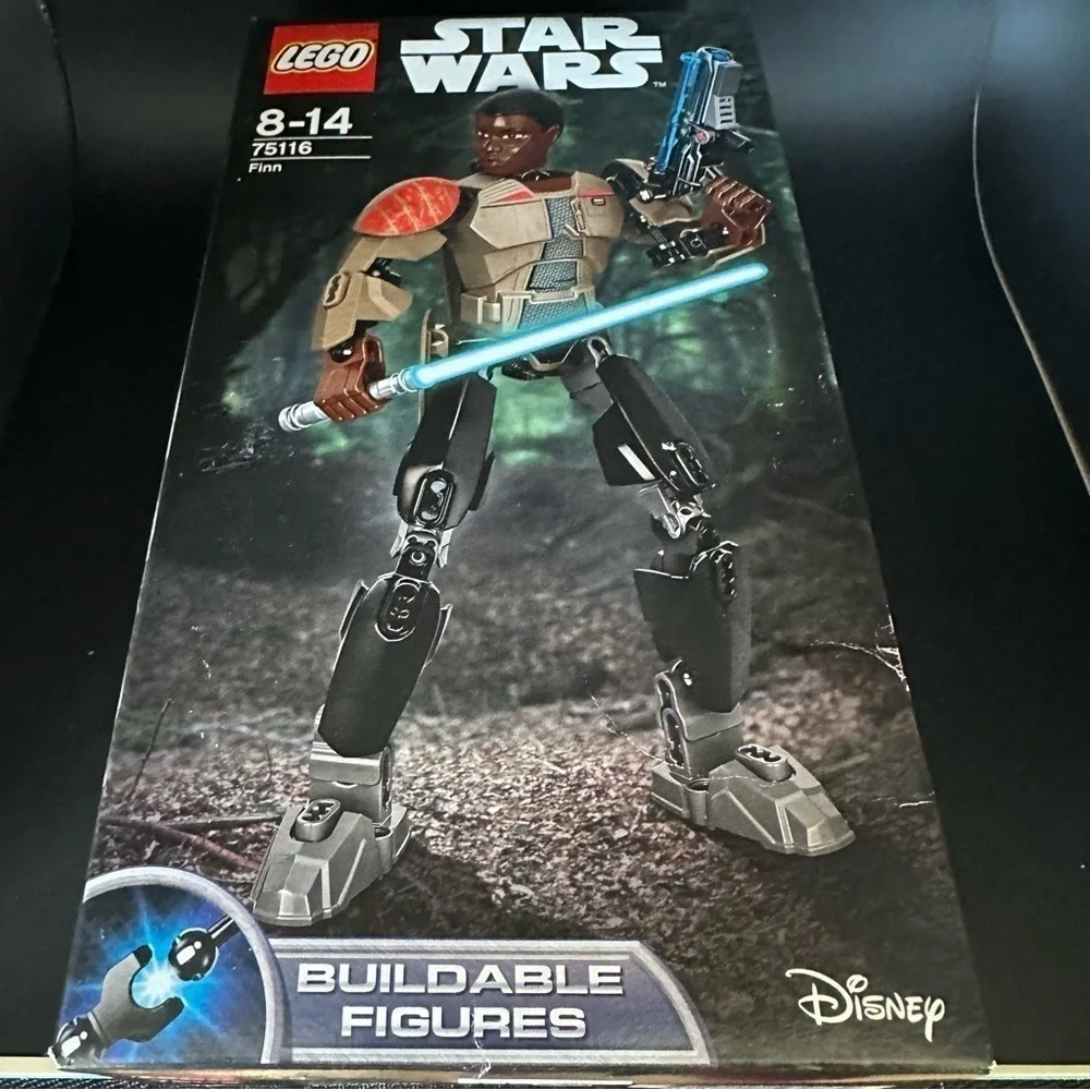 Retired LEGO Star Wars Finn 75116 | Buildable Action Figure | Sealed